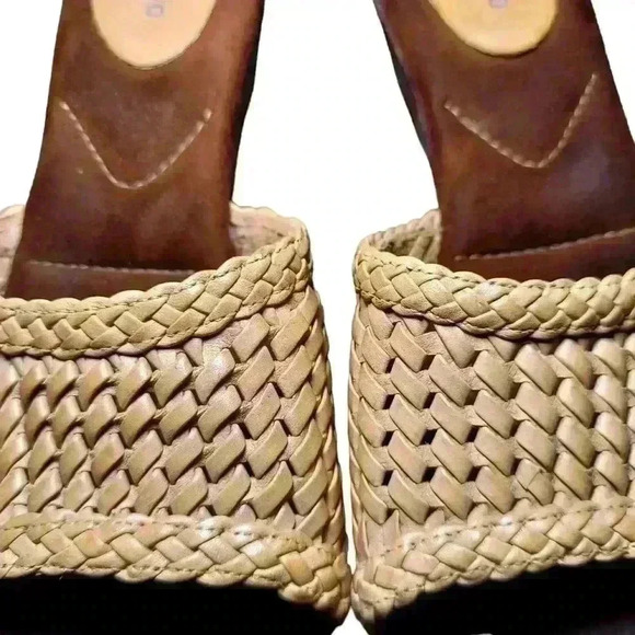 Me Too Tessa Peep Toe sandal - Picture 4 of 9